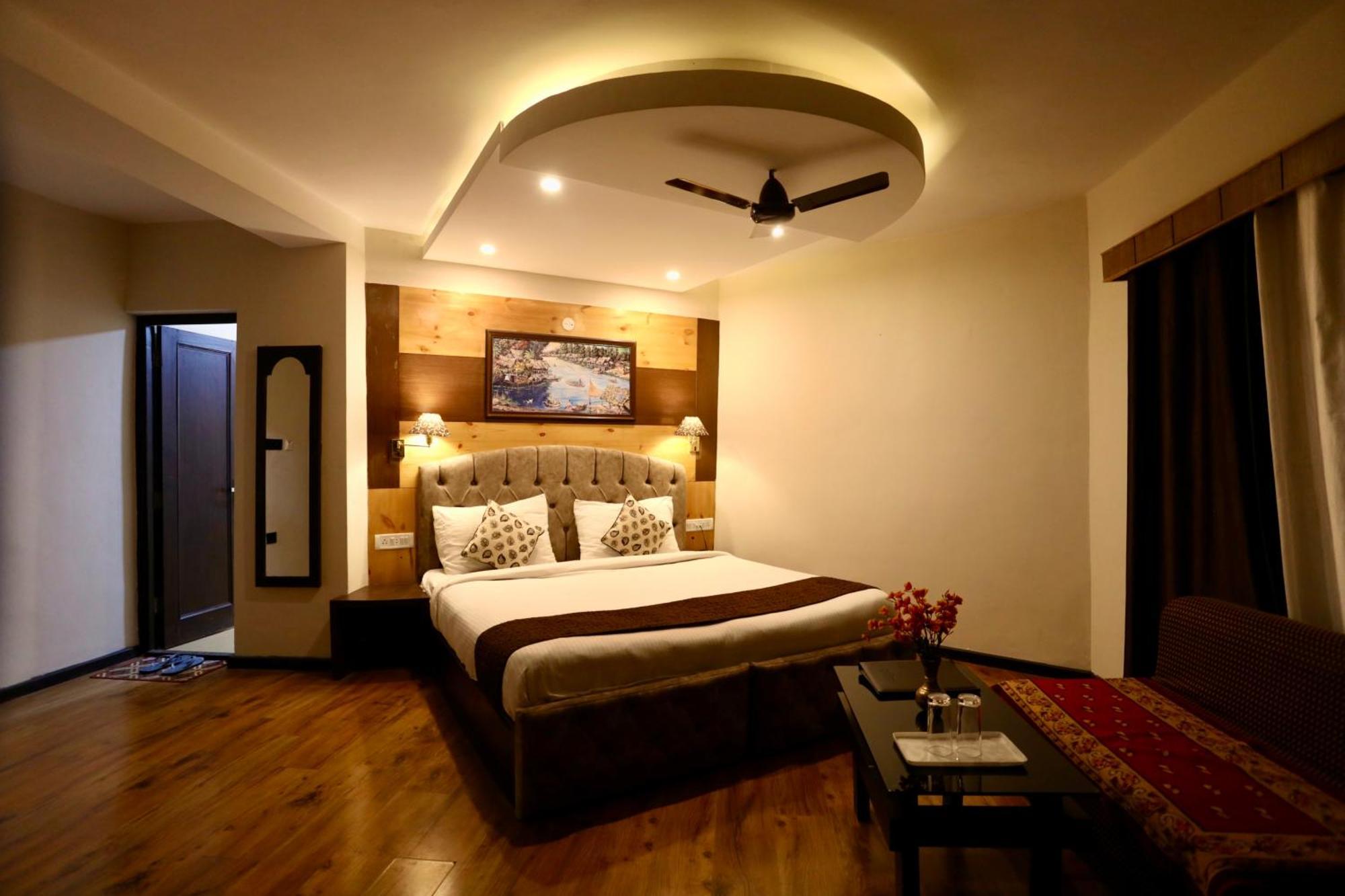 Hotel Nalanda Ladakh Leh Exteriör bild